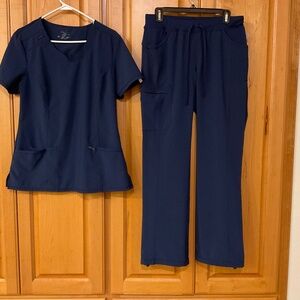 Cherokee Infinity Scrub Set